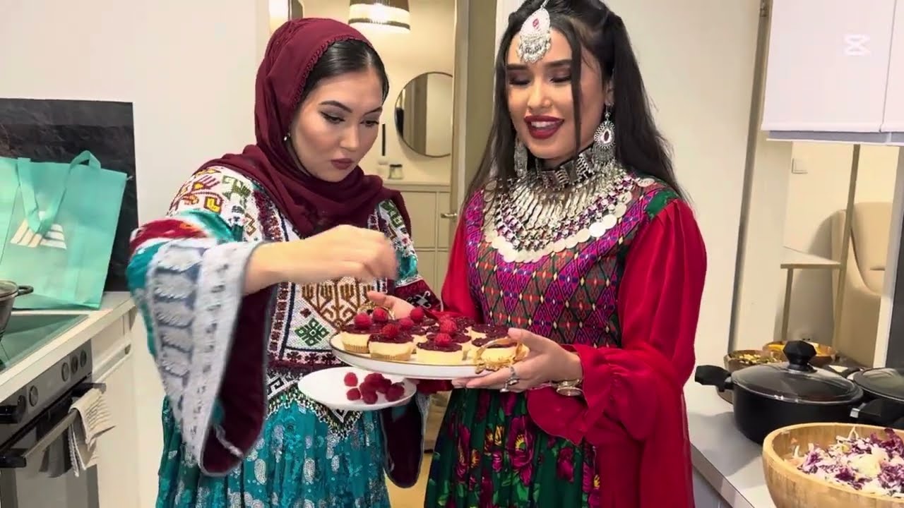 شب چله همرای دوستان دورهمی با عزیزای دل در خانه ما