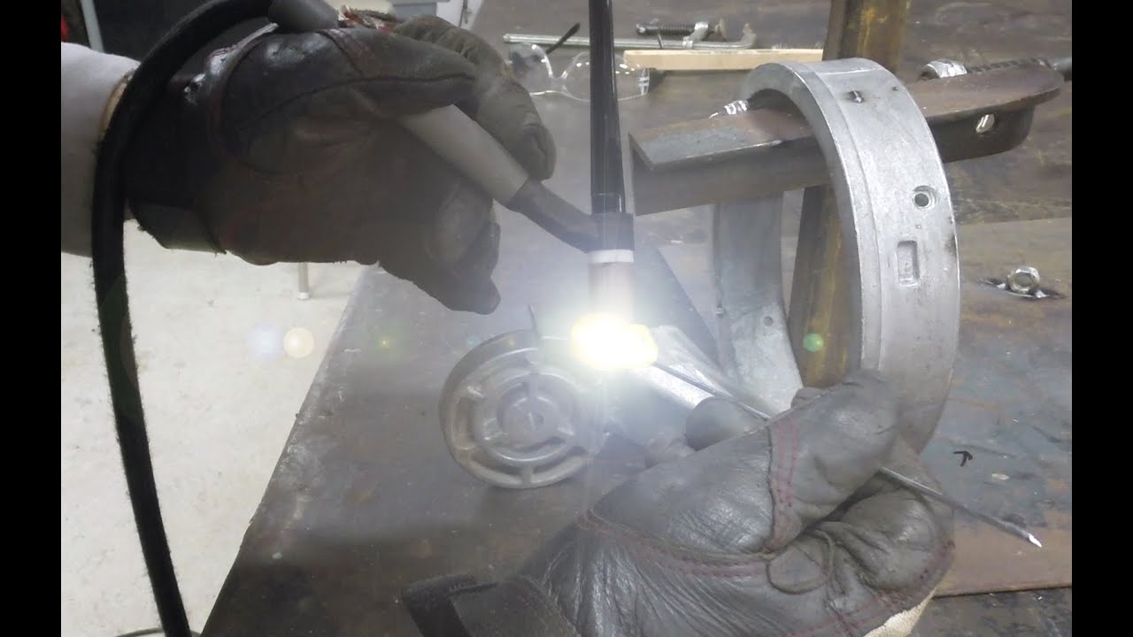 Сварка литой алюминиевой детали для моих друзей из Metal Tips and Tricks и Abom79