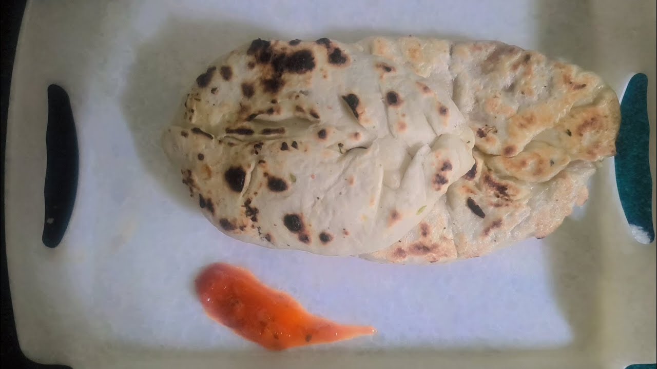 Mini pizza 🍕 tandoori naan 