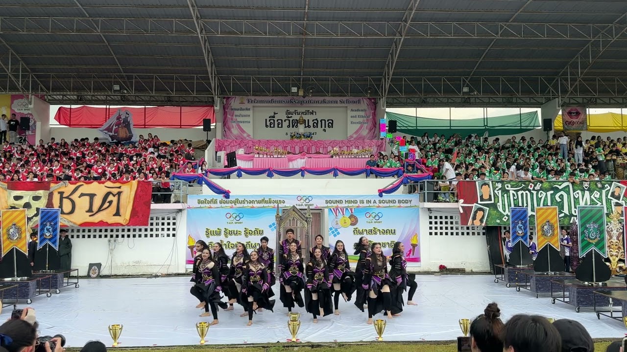 [4K] การแสดงโชว์เชียร์ลีดเดอร์ คณะไฝ่คุณธรรม (สีม่วง) โรงเรียนเตรียมอุดมศึกษาพัฒนาการ ปี 2567