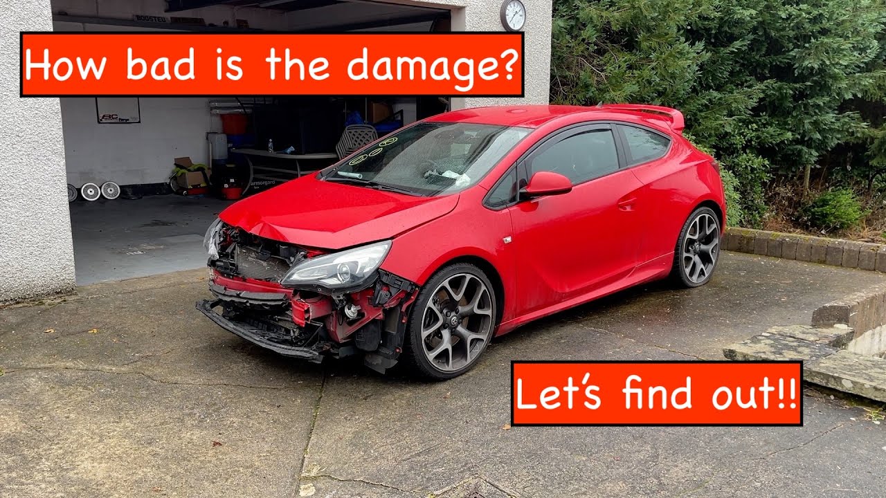 Rebuilding a wrecked ASTRA VXR pt1 - how bad is the damage?