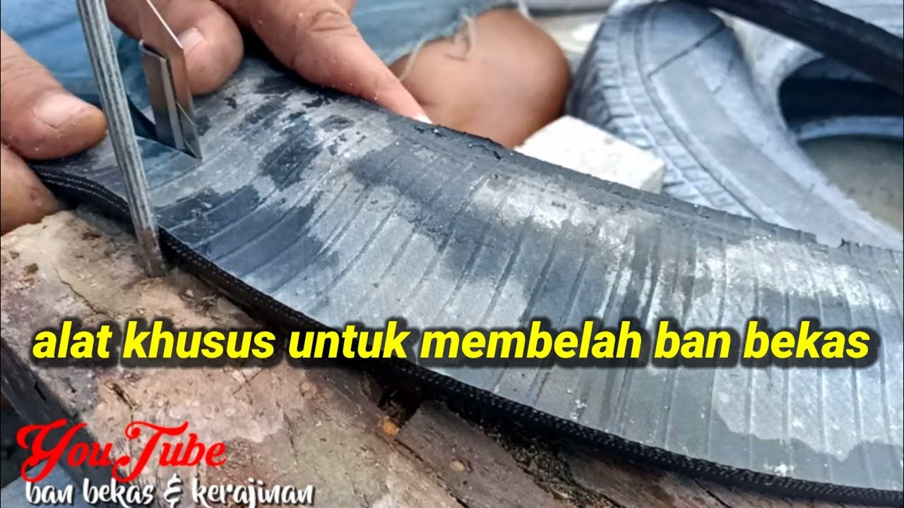 Alat khusus untuk potong ban bekas