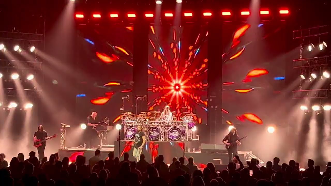 Dream Theater - The Best of Times - 40th Anniversary Live Debut @ Radio City Music Hall