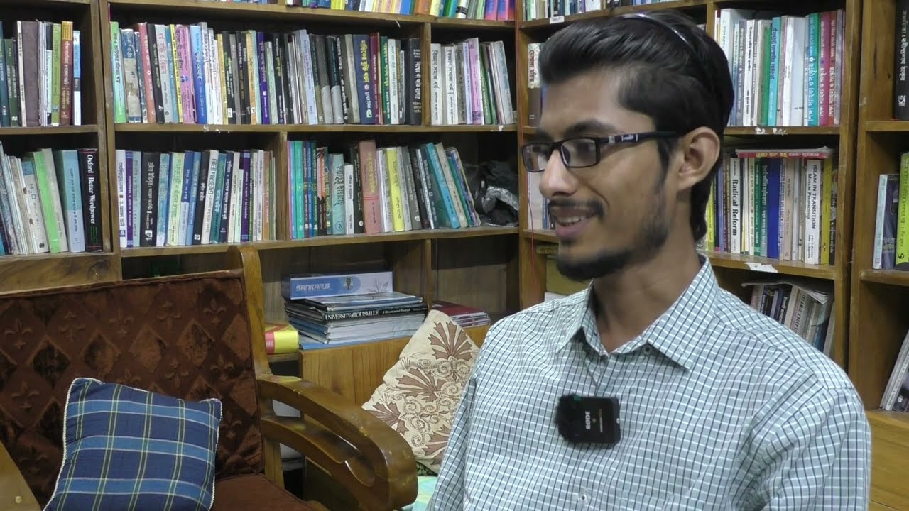 ভয়ভীতি দেখিয়ে খোদা মানুষকে তাঁর পথে আনতে চান। অথচ তিনি হতে পারতেন শুধু ভালবাসার পাত্র। কেন তিনি এমন?