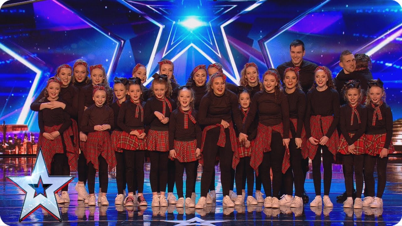 D&eacute;j&agrave; vu's Audition ends with a marriage proposal | Britain&rsquo;s Got More Talent 2017