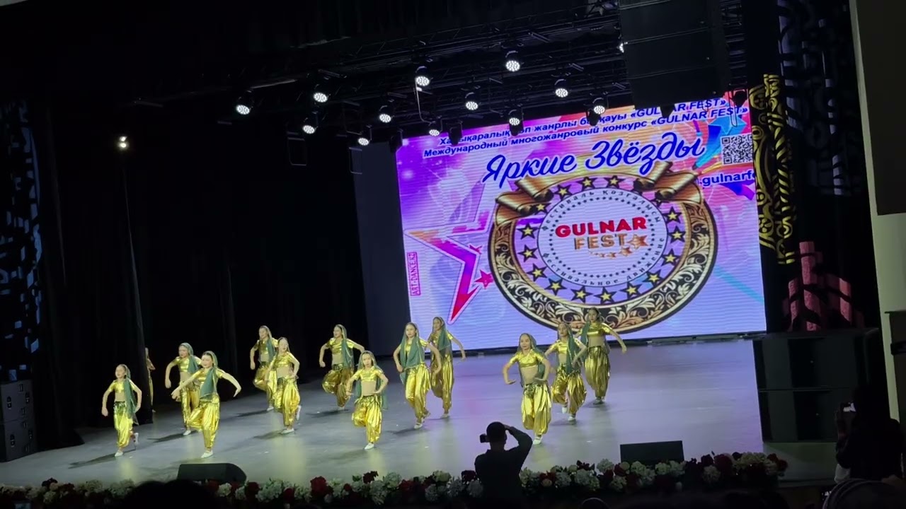 Ансамбль СЕЗІМ  индийский танец