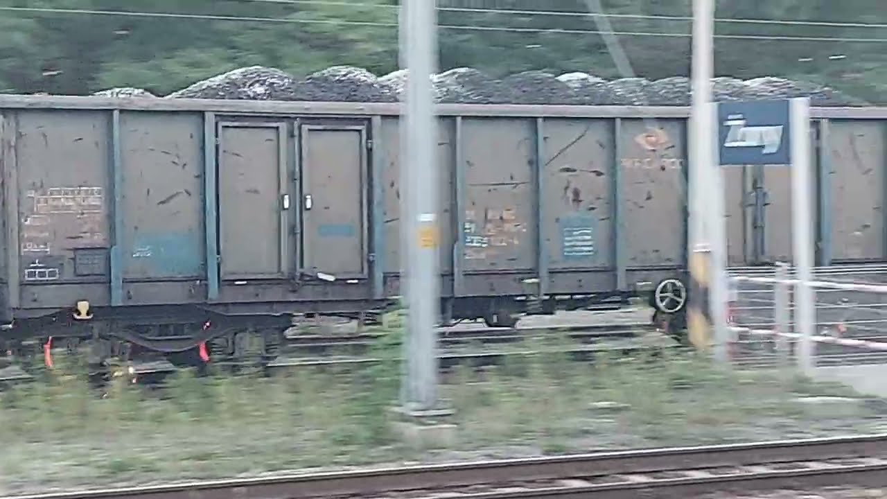Ogień z kół wagonu!!!! | Pociąg towarowy z palącą się węglarką! | ET41-077 PKP Cargo
