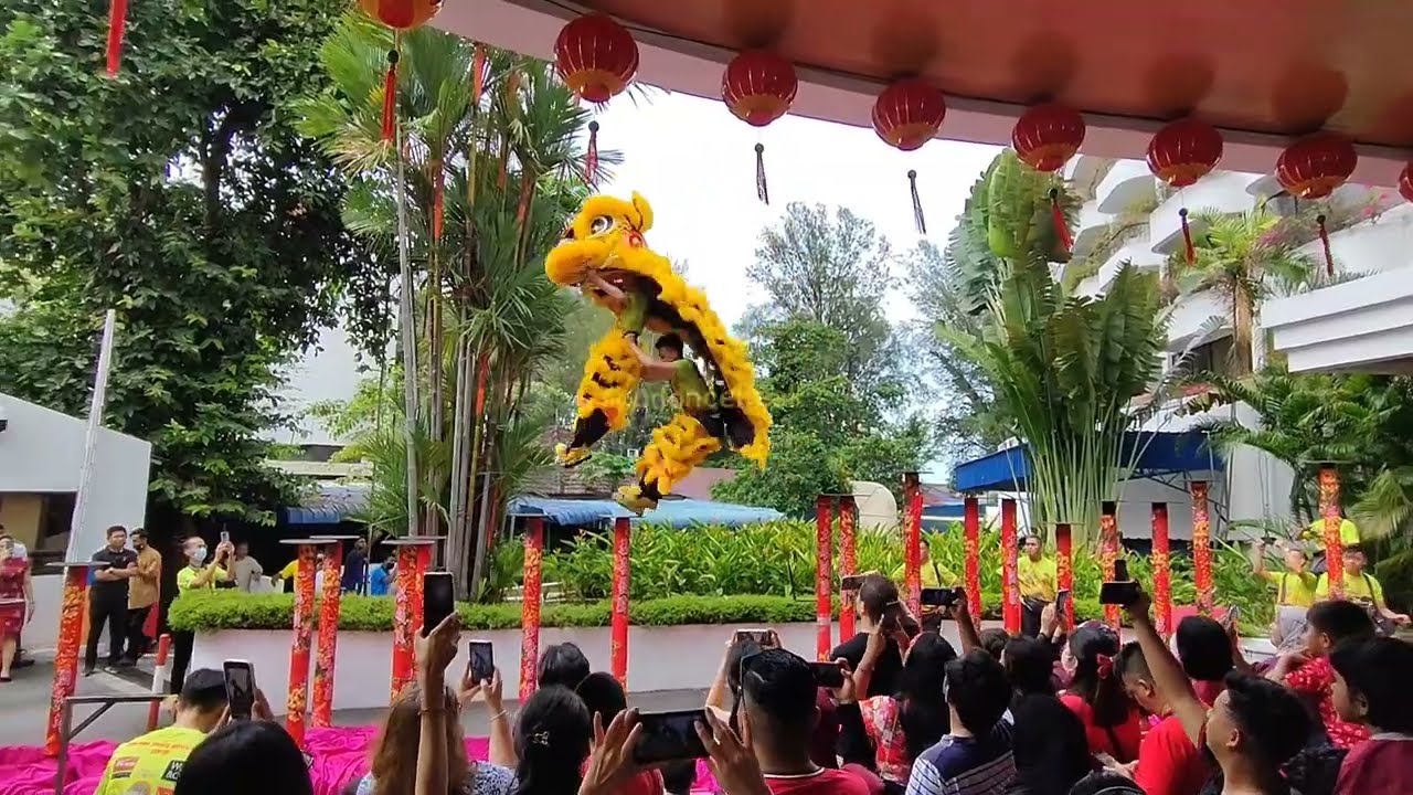 CNY 2023 - 精形 Ching Xing Acrobatic Lion Dance at Golden Sands Resort (初一 )