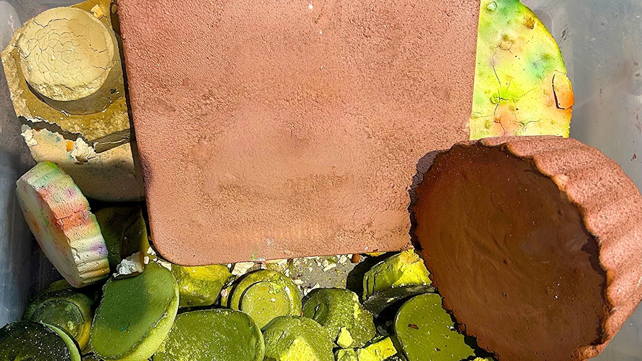 Earthy dusty crush | satisfying | please subscribe | asmrgymchalk | powdery 
