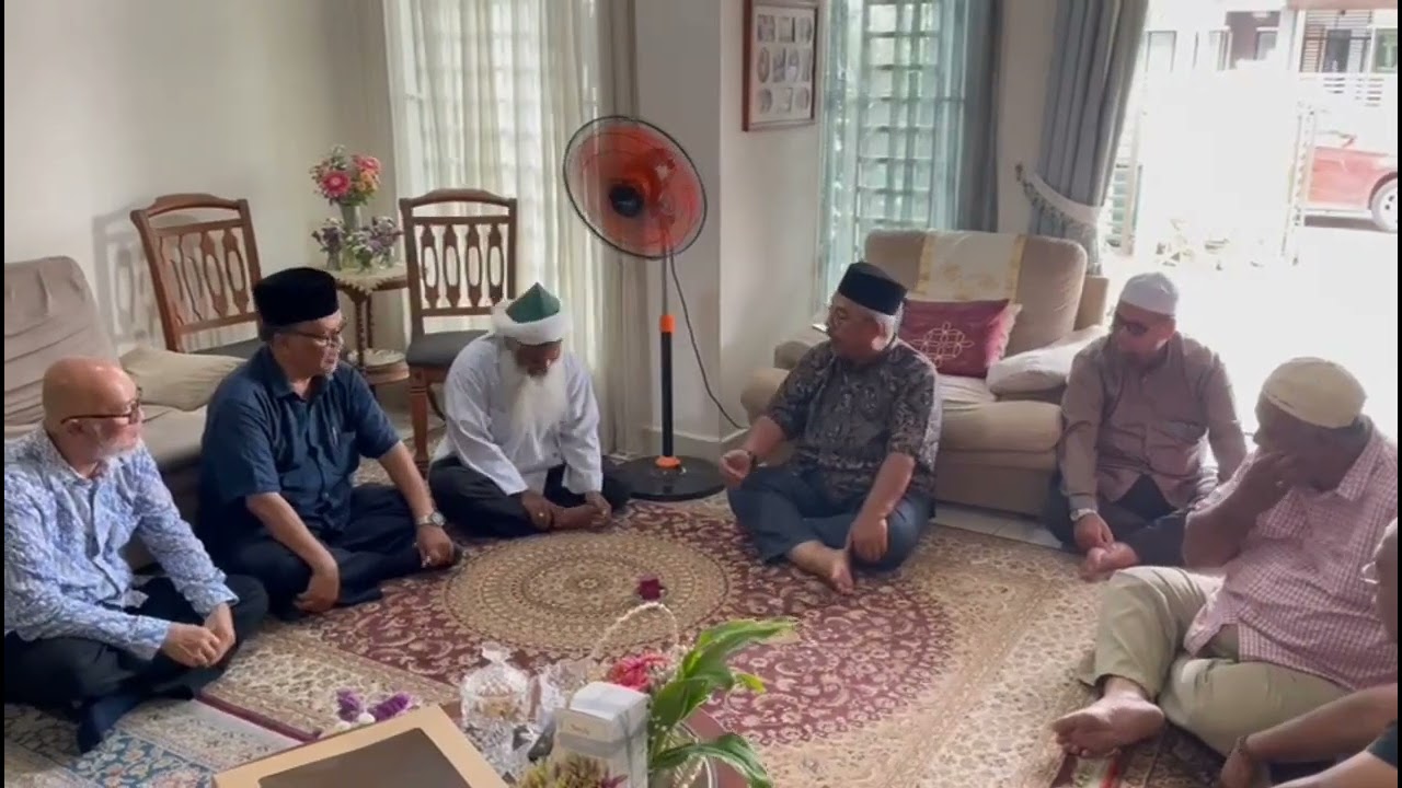 Merisek atau bertunang. By Ungai.