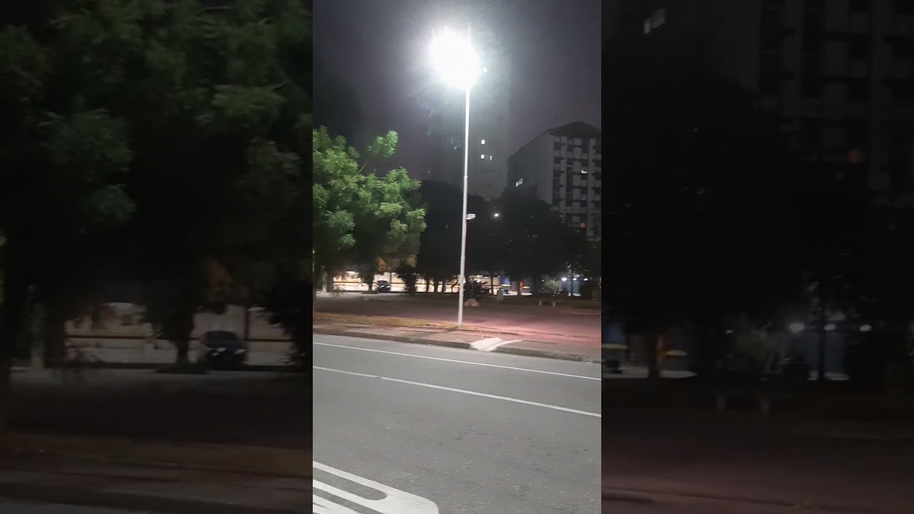 Noite na Avenida Afonso Pena, Santos