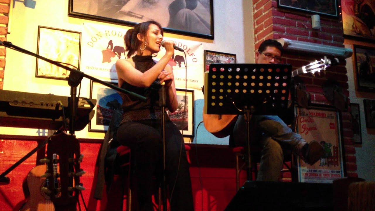 Carlos de Santiago & Martha Hern&aacute;ndez - Lluvia
