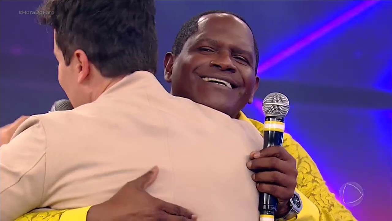 Jovem da Cidade de Deus impressiona com voz de Michael Jackson e ganha prêmio de 3 mil euros