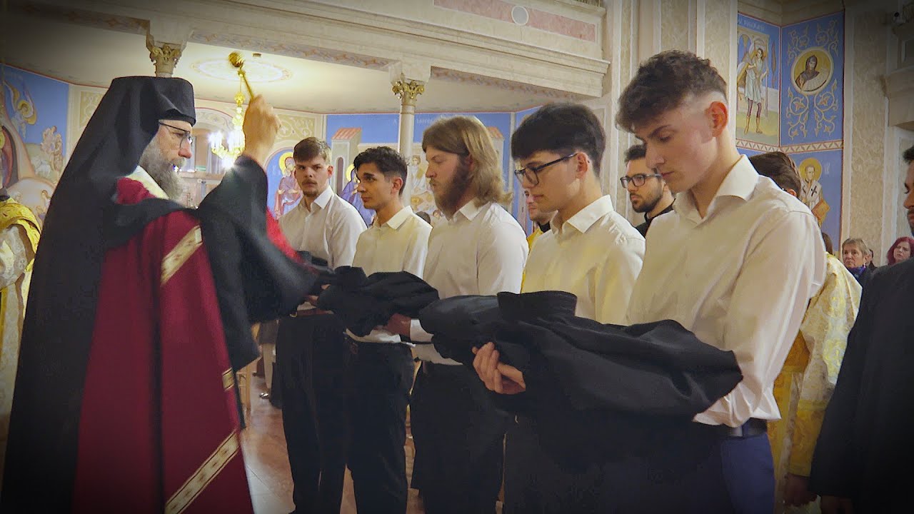 Az Istennek szentelt élet jelei | Papnövendékek beöltözése Nyíregyházán