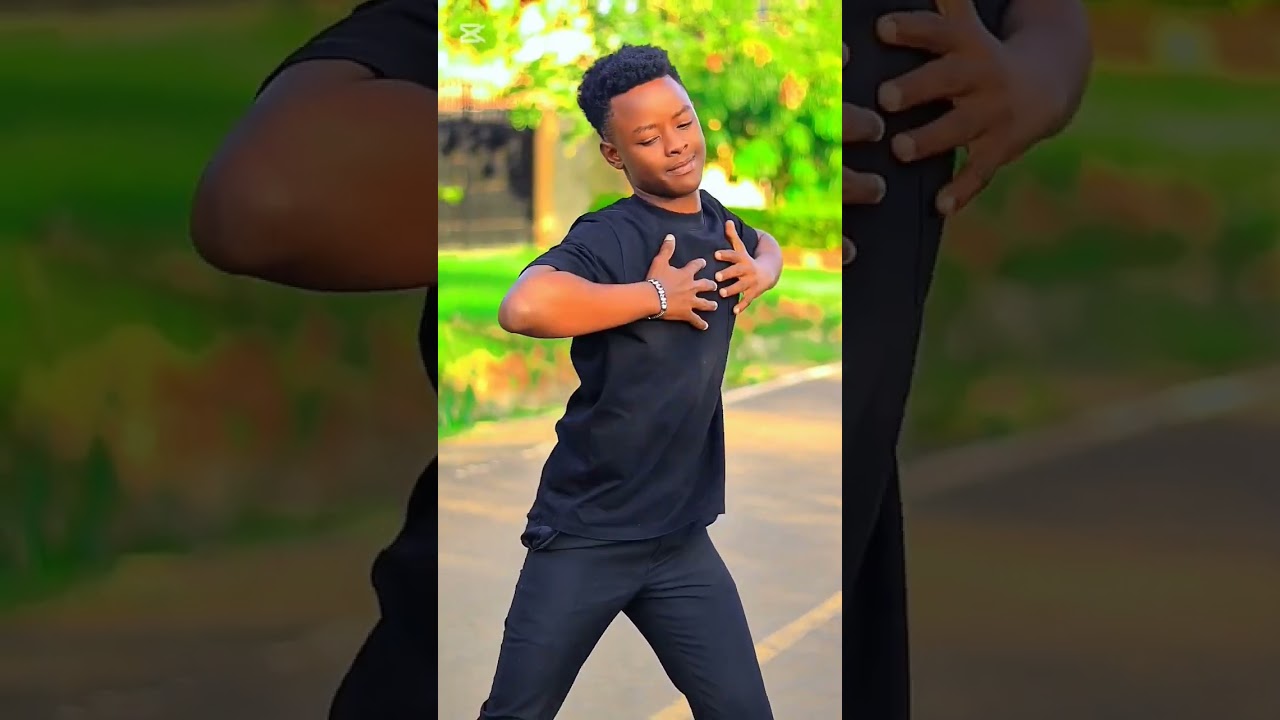 Call me 🤙 #dancechellenge #kenya #foryou #explore #dance