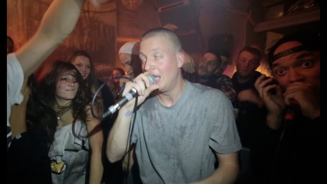 KIZ mit ihrem WELTHIT 