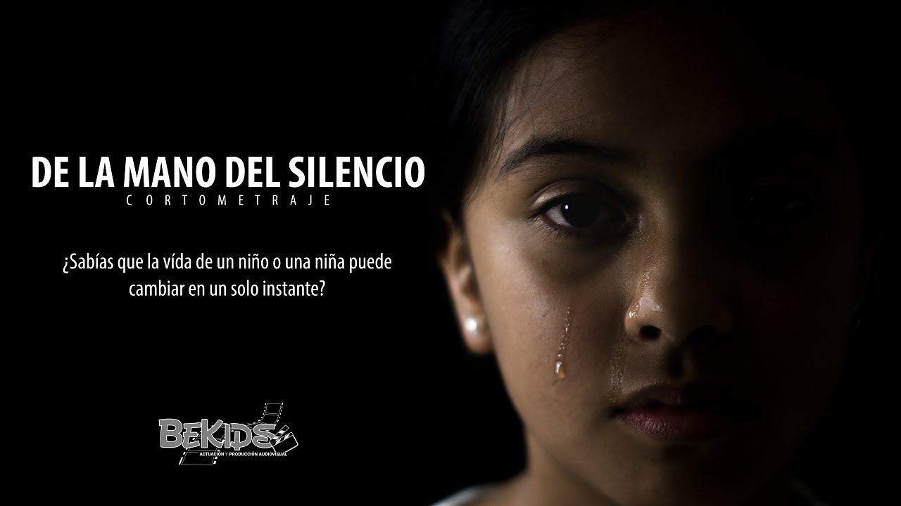 Cortometraje - DE LA MANO DEL SILENCIO