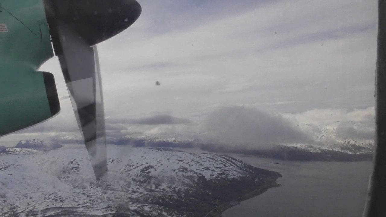 Widerøe  WF910, Dash 8-100 Tromsø - Hammerfest - (HFT) Take off & Landing [HD]