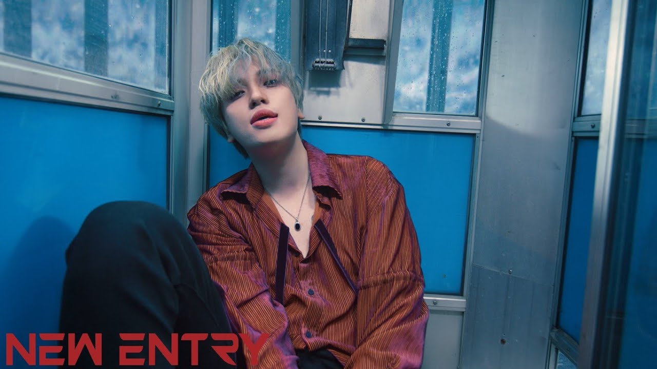 니엘 (NIEL) - '궤도 (In your space)' M/V