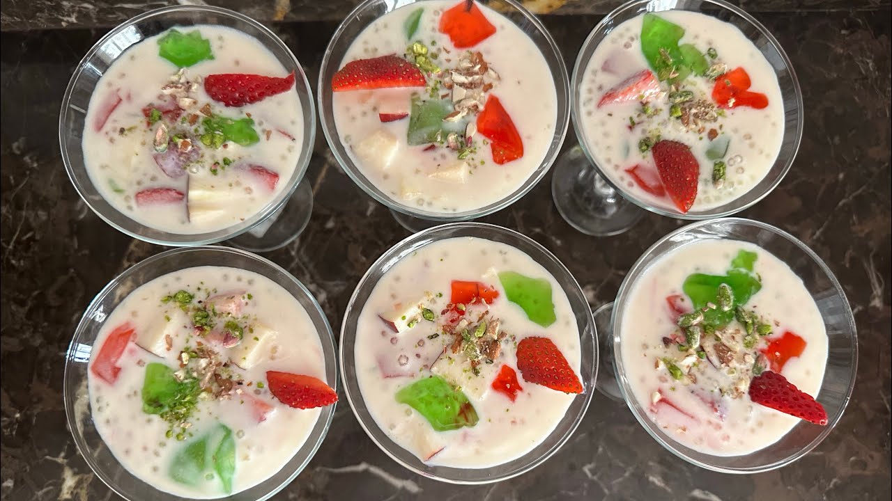 طرز تهیه سامو دانه میویی/sago dana whith fruits