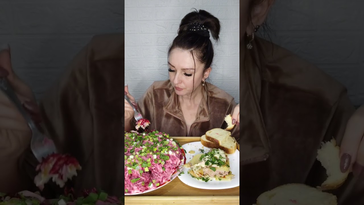 Мукбанг картофельная запеканка, салат шуба 