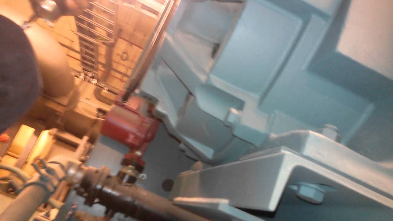 Motor lack of bearing lubrication YORK Chiller