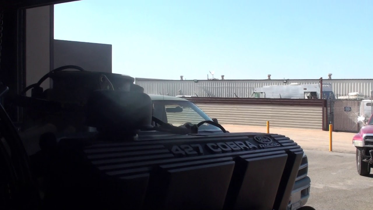 Ford 427 Windsor Engine Edelbrock ProFlo 4