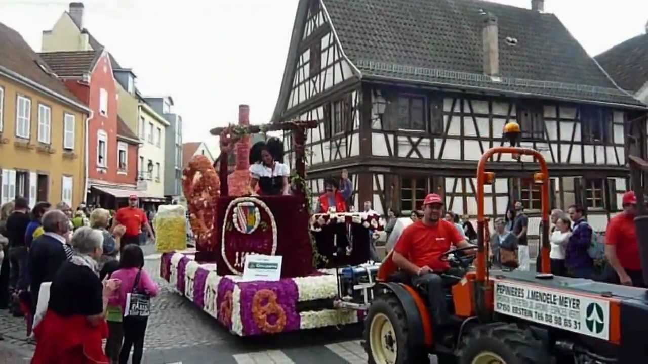 Corso fleuri 2012 &agrave; Erstein en Alsace