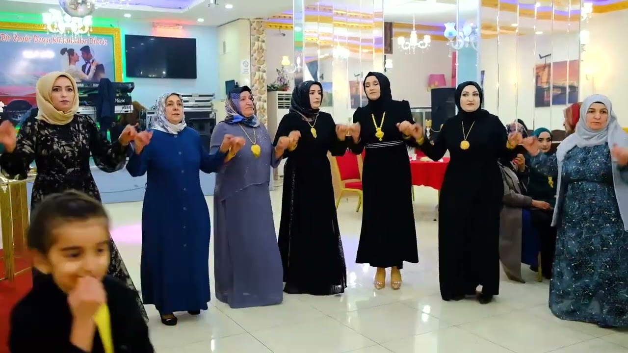 Yıldırım Ailesinin Nişan töreni Nazlı & Uğur ciftimize mutluluklar dileriz #doğubeyazıt #wedding