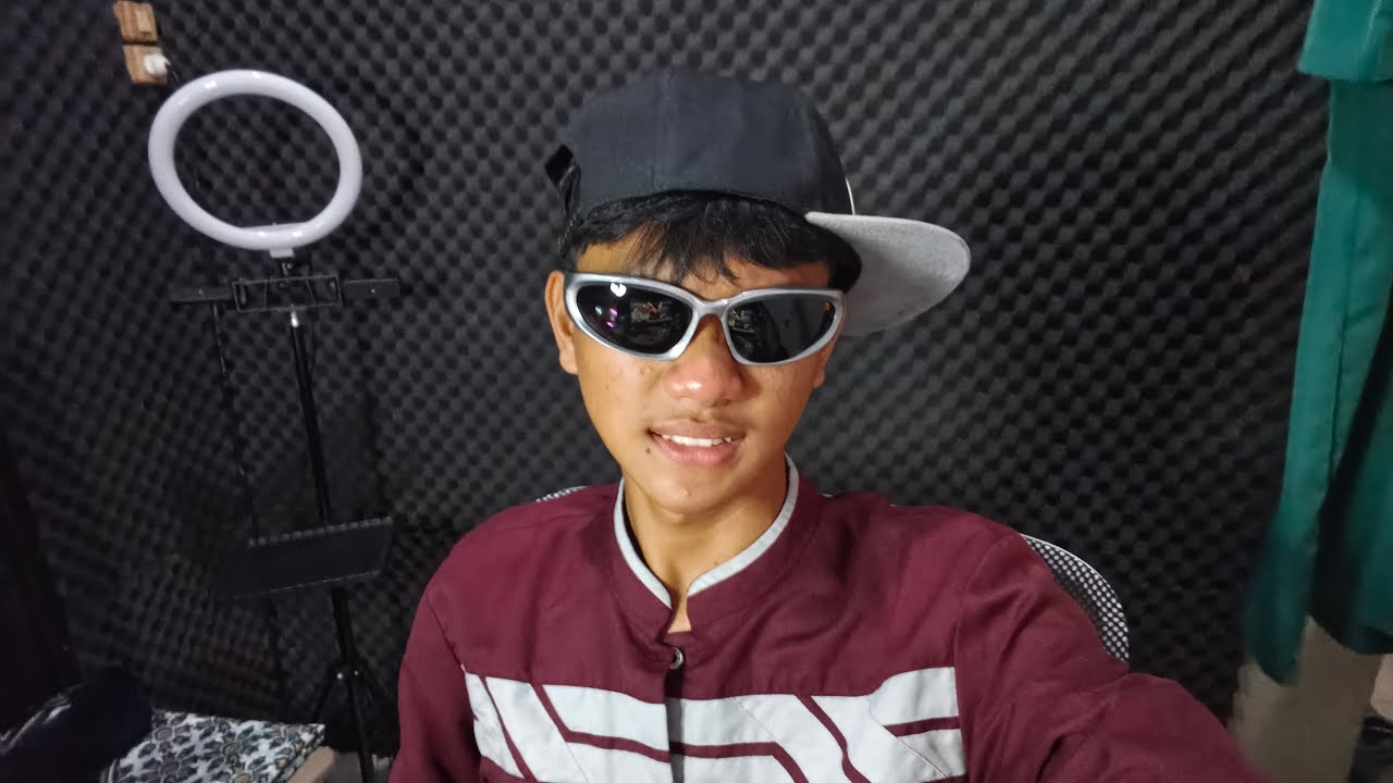 DEXIM sedang live sekarang!