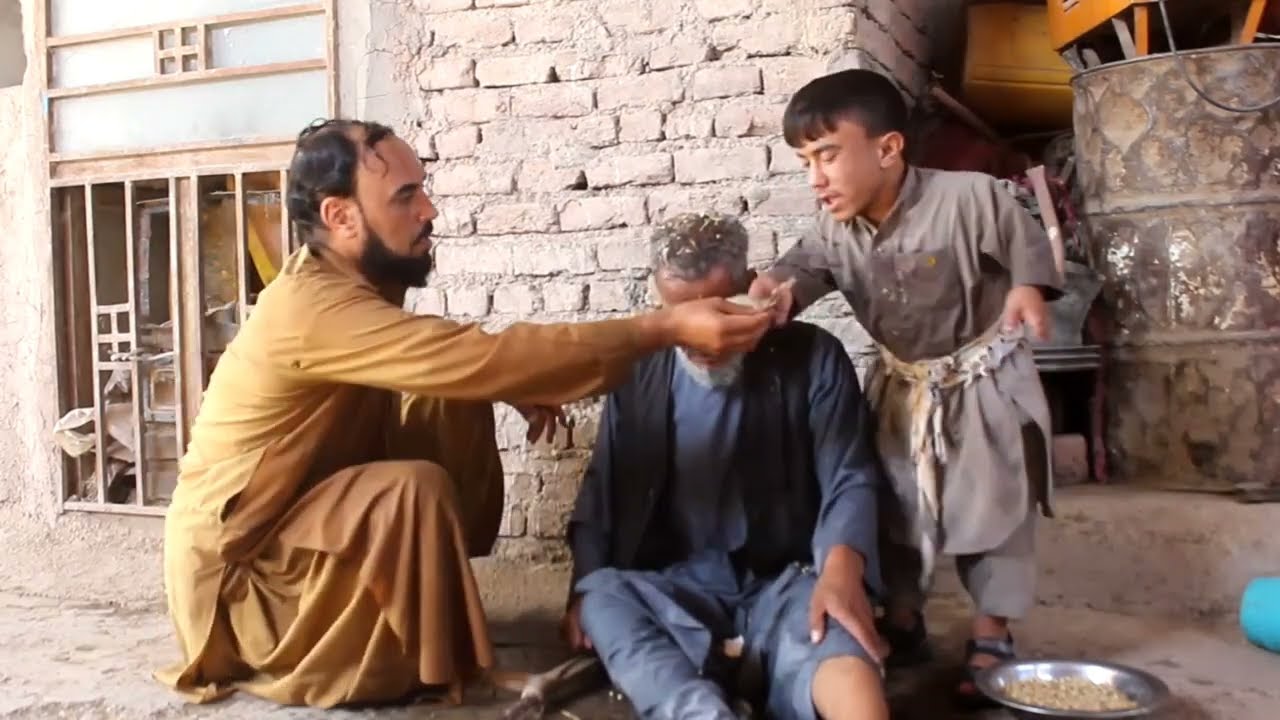 قسمت دوم کجیرتخم مرغ چیش میچینه