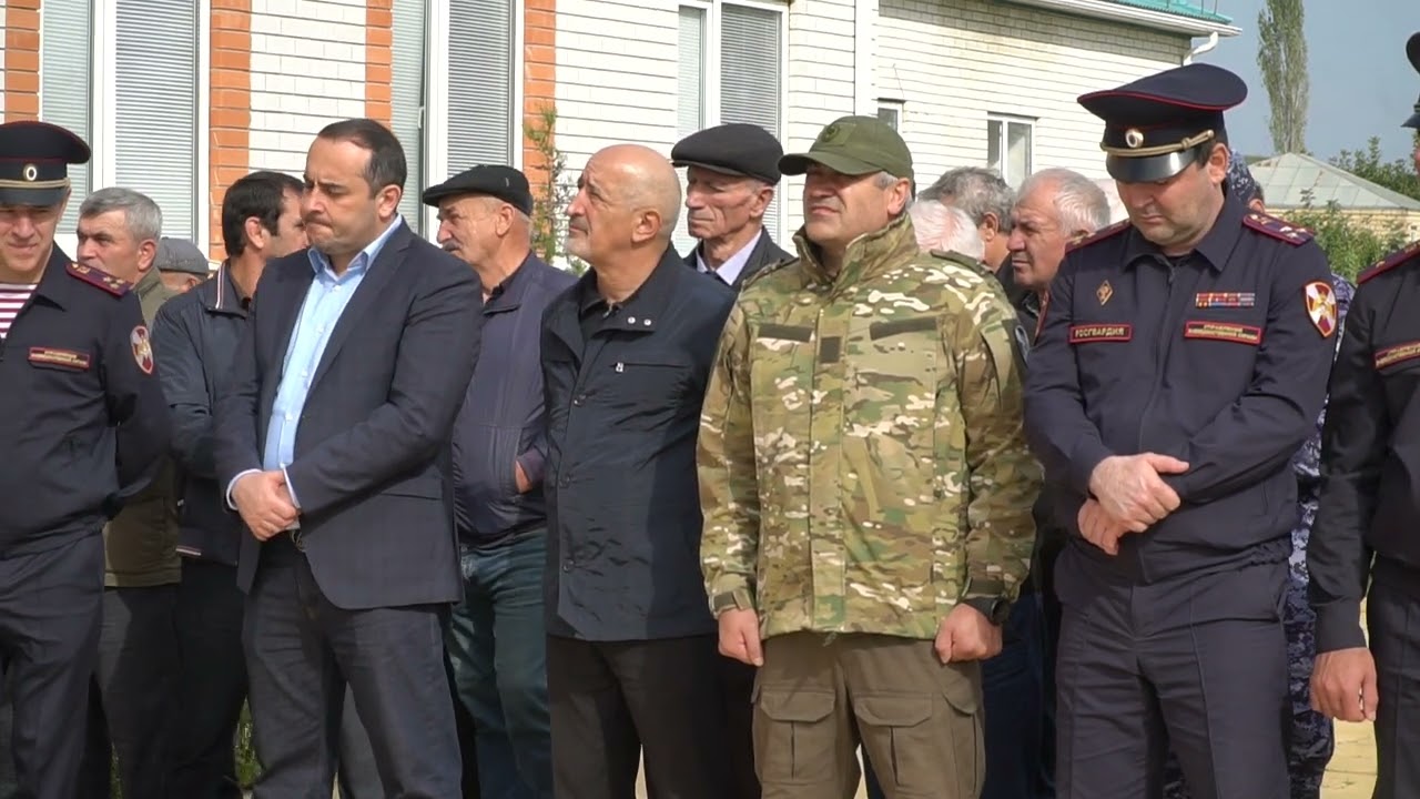 Открытие мемориальных досок  в селении Шаласи Дахадаевского района 2024 г.