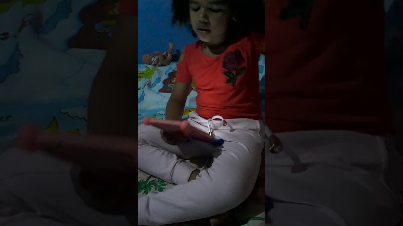 Ouvindo kpop 😍