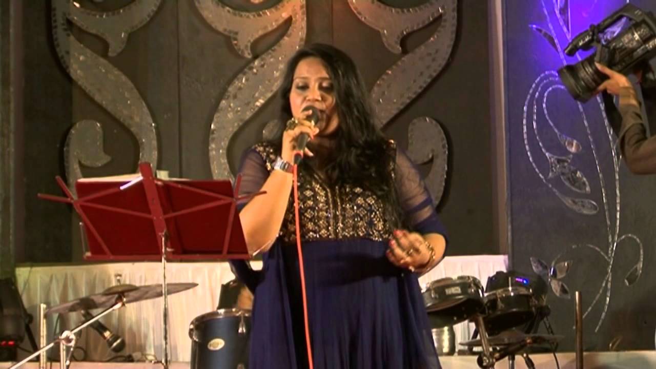 Main Hun Khush Rang Heena - By Priyanka Mitra