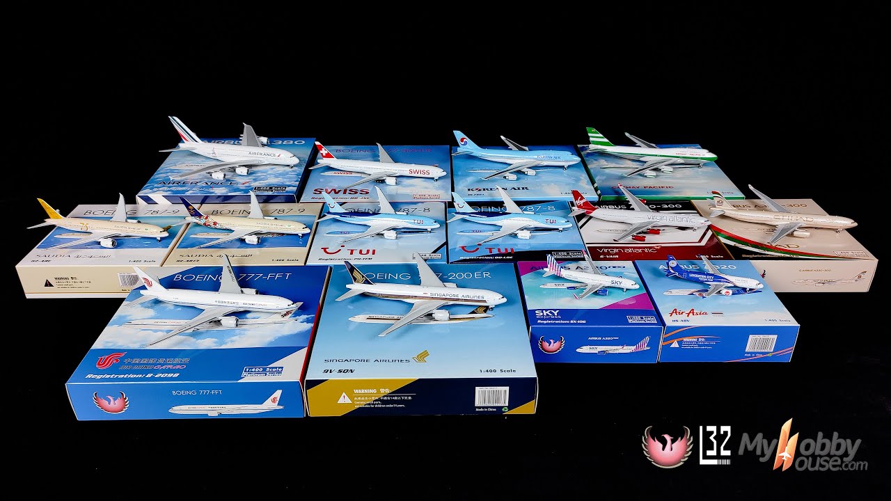 1/400  Phoenix Model  December '21 Arrival