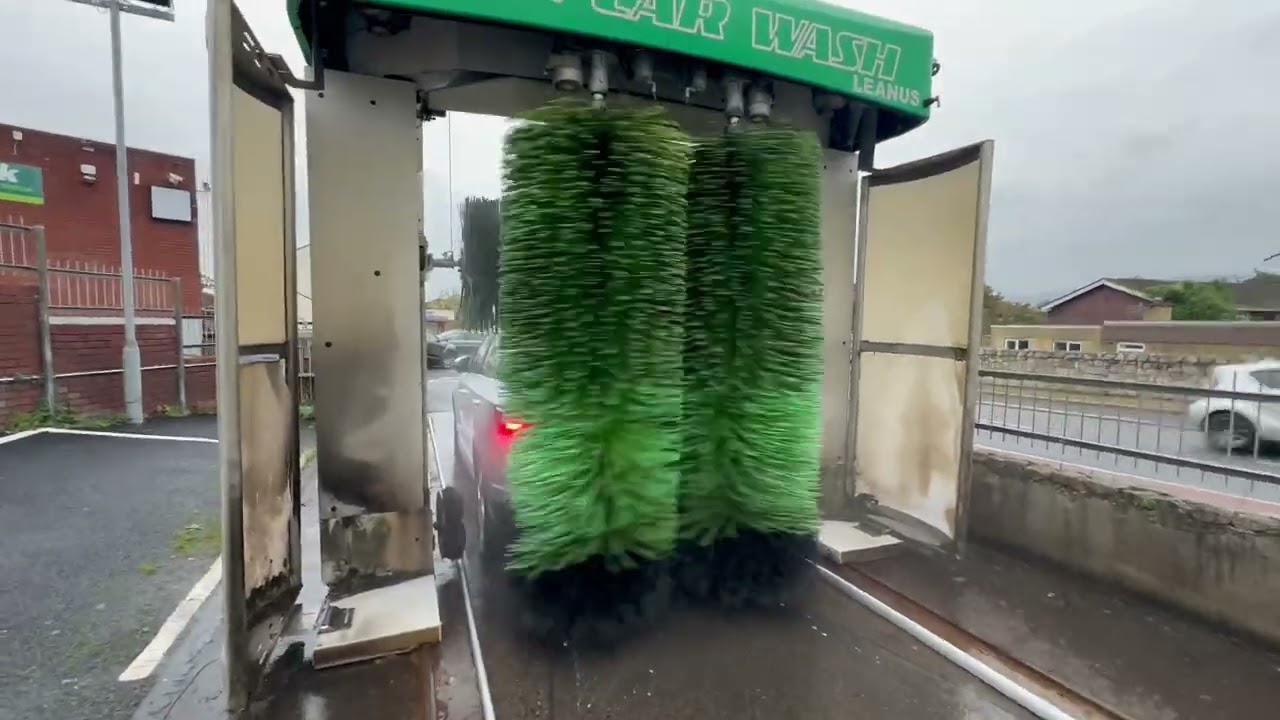 Christ Leanus C16E At Applegreen Gas Station - Dublin Ireland