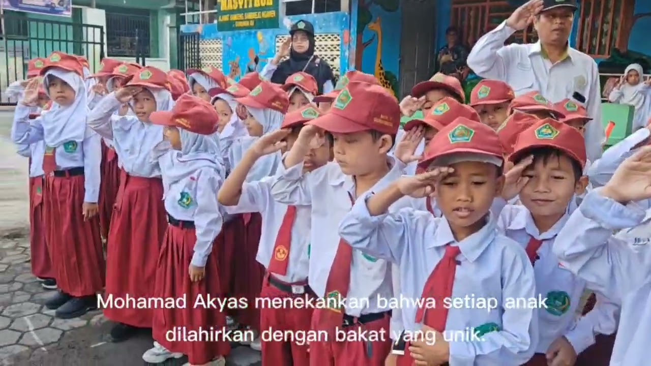 UPACARA BENDERA HARI SENIN DI MIN 1 GUNUNGKIDUL 