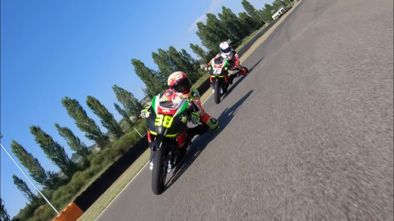 Aprilia Sport Production - test day a Varano