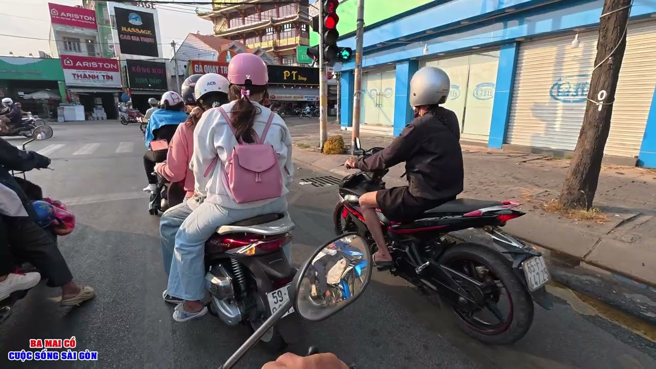 SÀI GÒN | VIỆT KIỀU COI LẠI CHỢ LÁI THIÊU NGÀY TẾT, CẦU PHÚ LONG ĐƯỜNG TÔ NGỌC VÂN BÂY GIỜ RA SAO