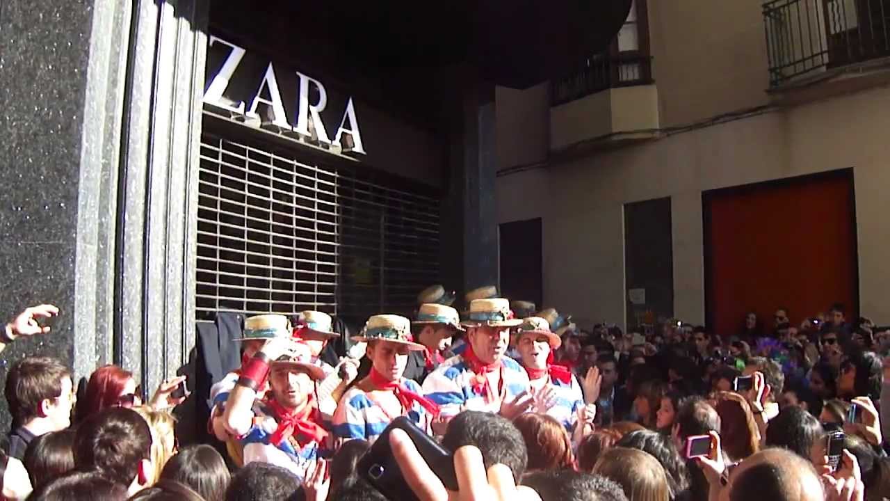 presentacion comparsa la serenissima 2012 en la calle lunes de carnaval (palillero)HD