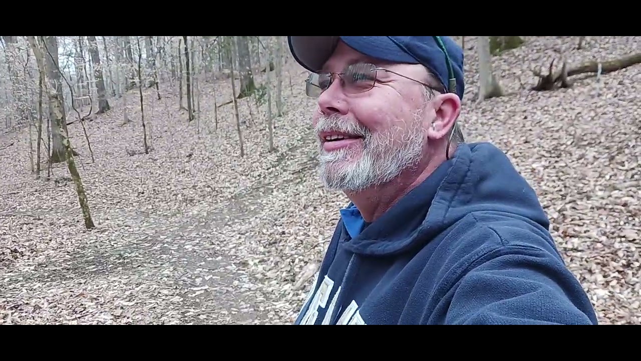 Hiking mini Mountain Florence Alabama