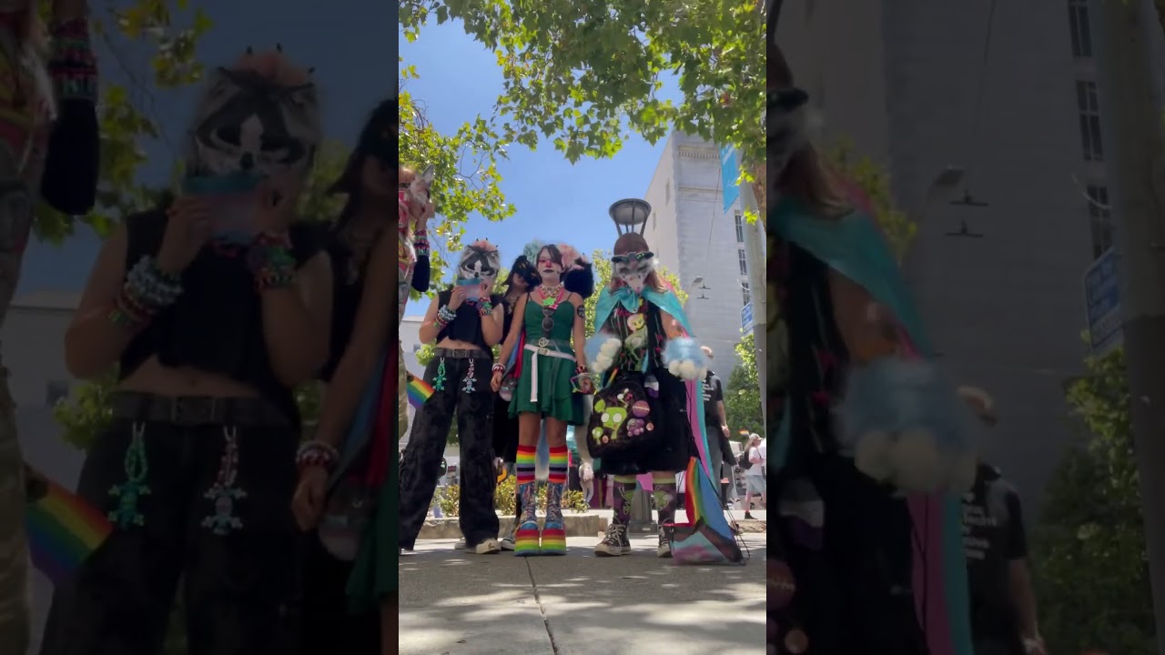 Met some therians at pride! #therian #furry #therianthropy #alterhuman #pride #LGTBQ #sanfrancisco
