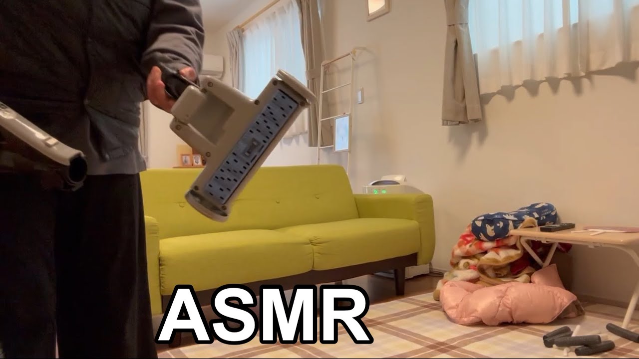  [ASMR]Vacuuming the sofa and covered