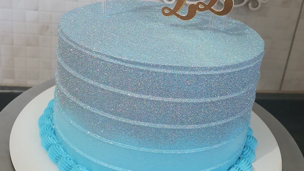 BOLO AZUL E GLOW PRATA | BICO 32 | ATELIÊ DOCE - LIDIANE OLIVEIRA