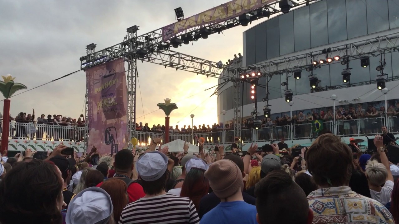 Paramore @Parahoy2 /Last Hope