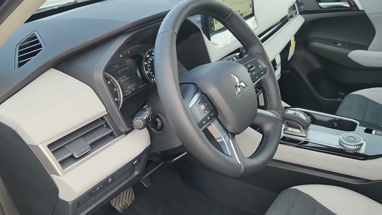 2026 Mitsubishi Outlander  Denver, Northglenn, Westminster, Thornton, Broomfield CO