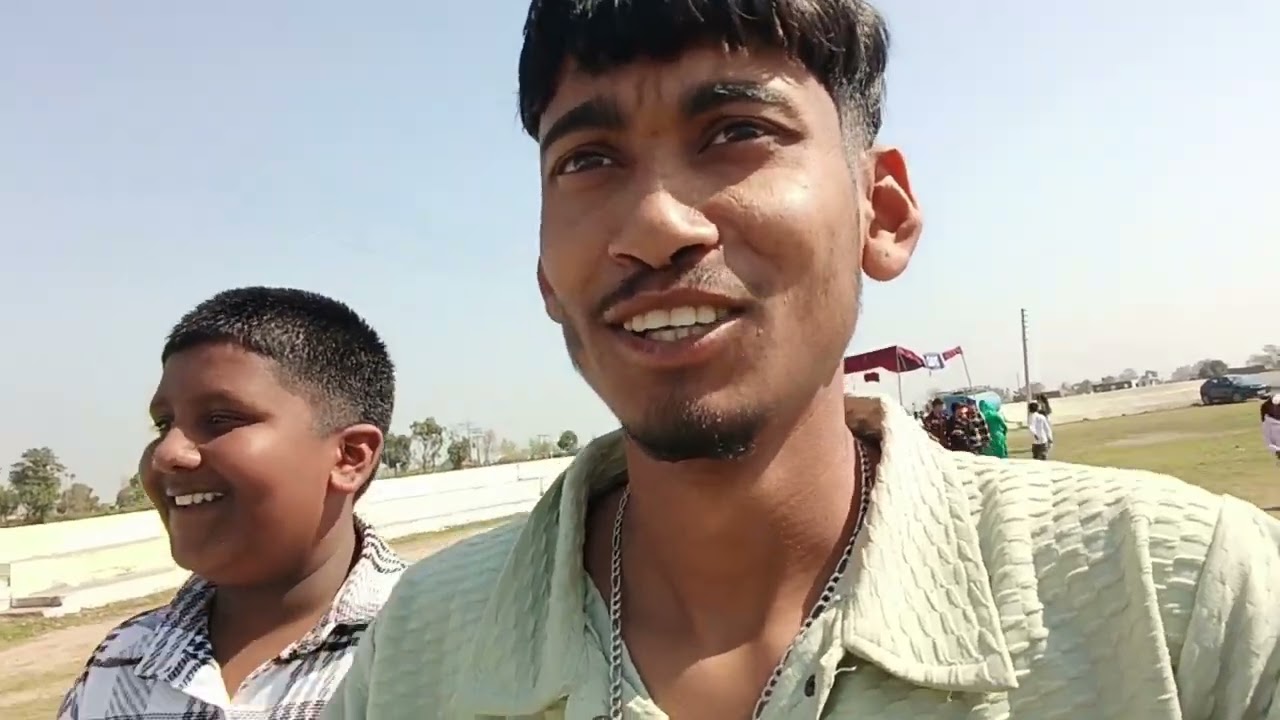 Ajj ka vlog dakho mai mela mai gaya tha masti ka liya app sabi dakho or like subscribe kro 💯🌿