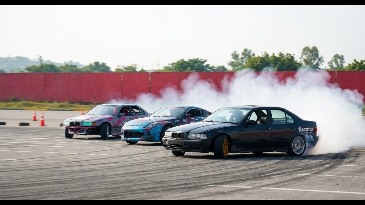 Tendom Triple Drifting at Race WARS