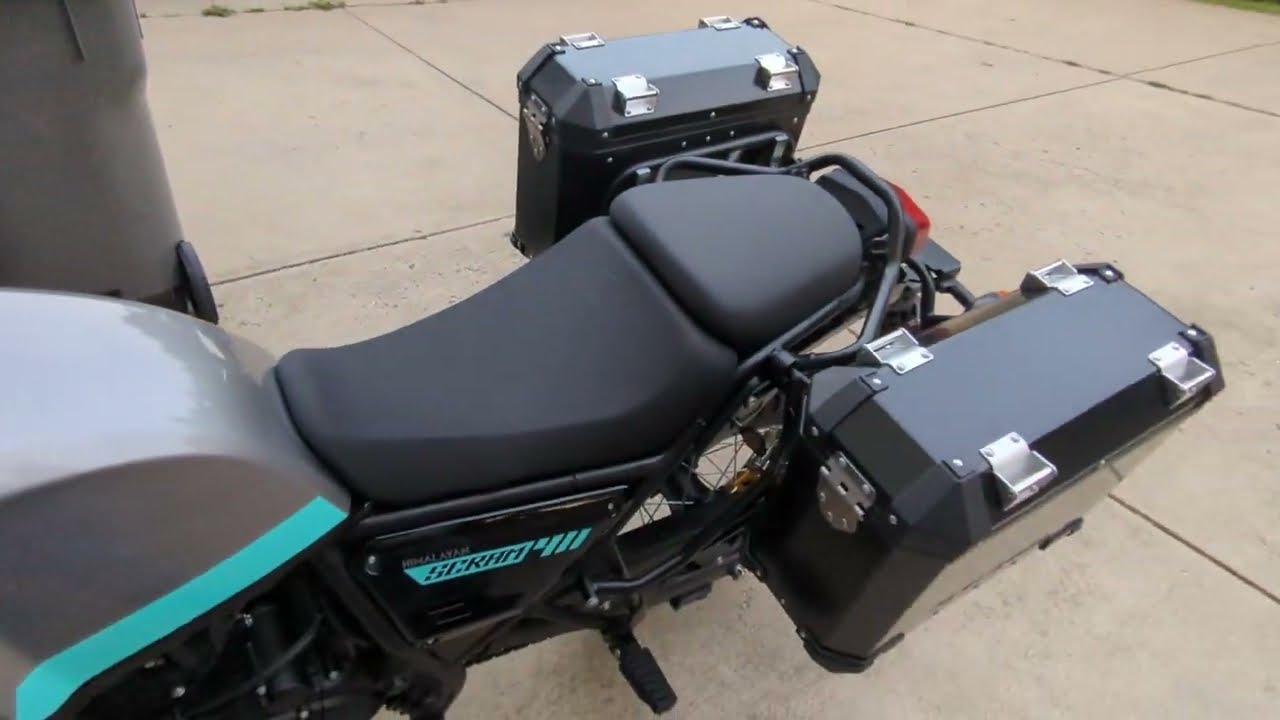 Installing a Royal Enfield Himalayan seat on a Scram 411