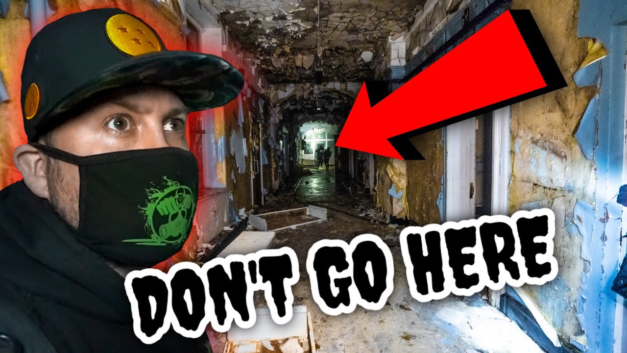 WE SHOULD NOT HAVE GONE TO THIS ABANDONED ASYLUM AT NIGHT